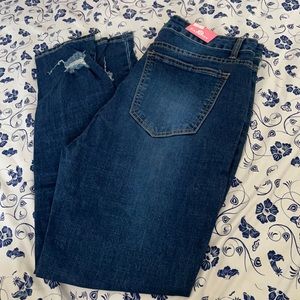 Skinny with a rip detail